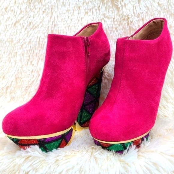 * Privileged  Fuchsia Multi Glitter 4"  Wedge Platform Heel Ankle Boot - Picture 4 of 5
